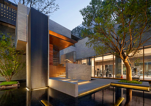 TITAN Property Awards Winner: MIDDLE MUSEUM PARK VILLA